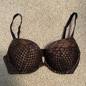 Victoria’s Secret Black/Nude 34D Lace Bra